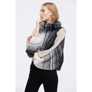 Free People Cloud Kicker Turtleneck Sweater M L